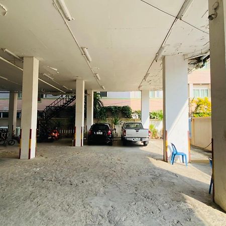 城市公寓酒店 曼谷 外观 照片